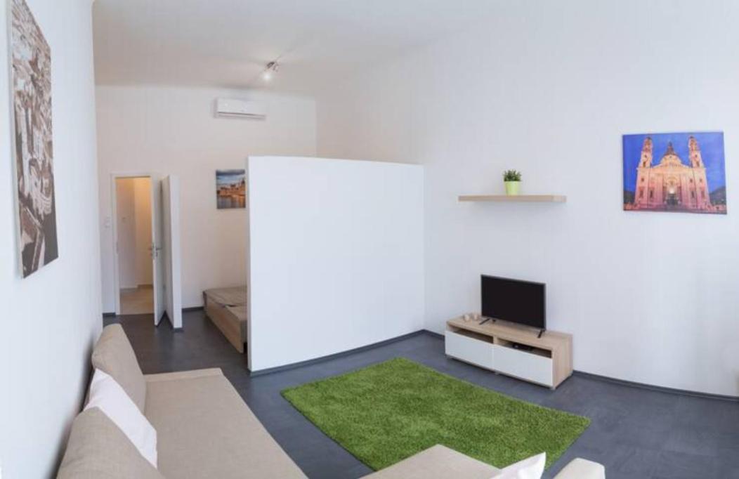 Hi-Bp Sunny Home Apartments In The Heart Of ブダペスト エクステリア 写真