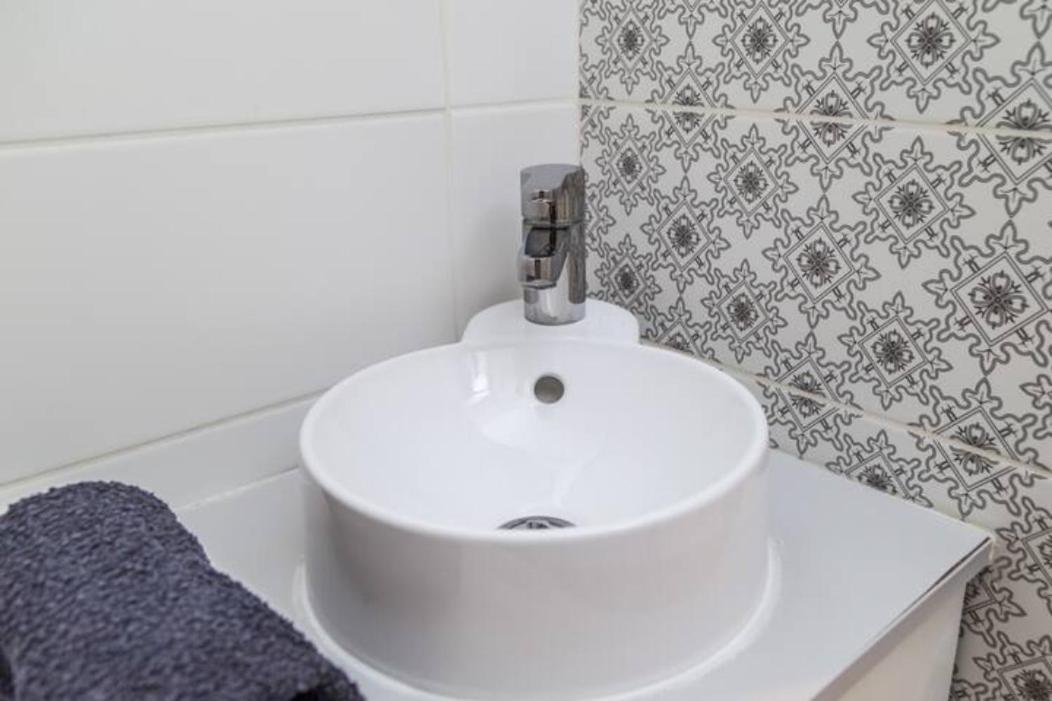 Hi-Bp Sunny Home Apartments In The Heart Of ブダペスト エクステリア 写真