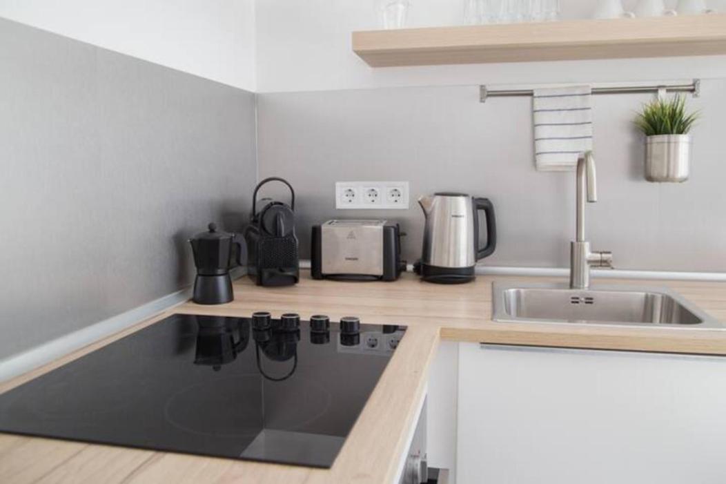 Hi-Bp Sunny Home Apartments In The Heart Of ブダペスト エクステリア 写真
